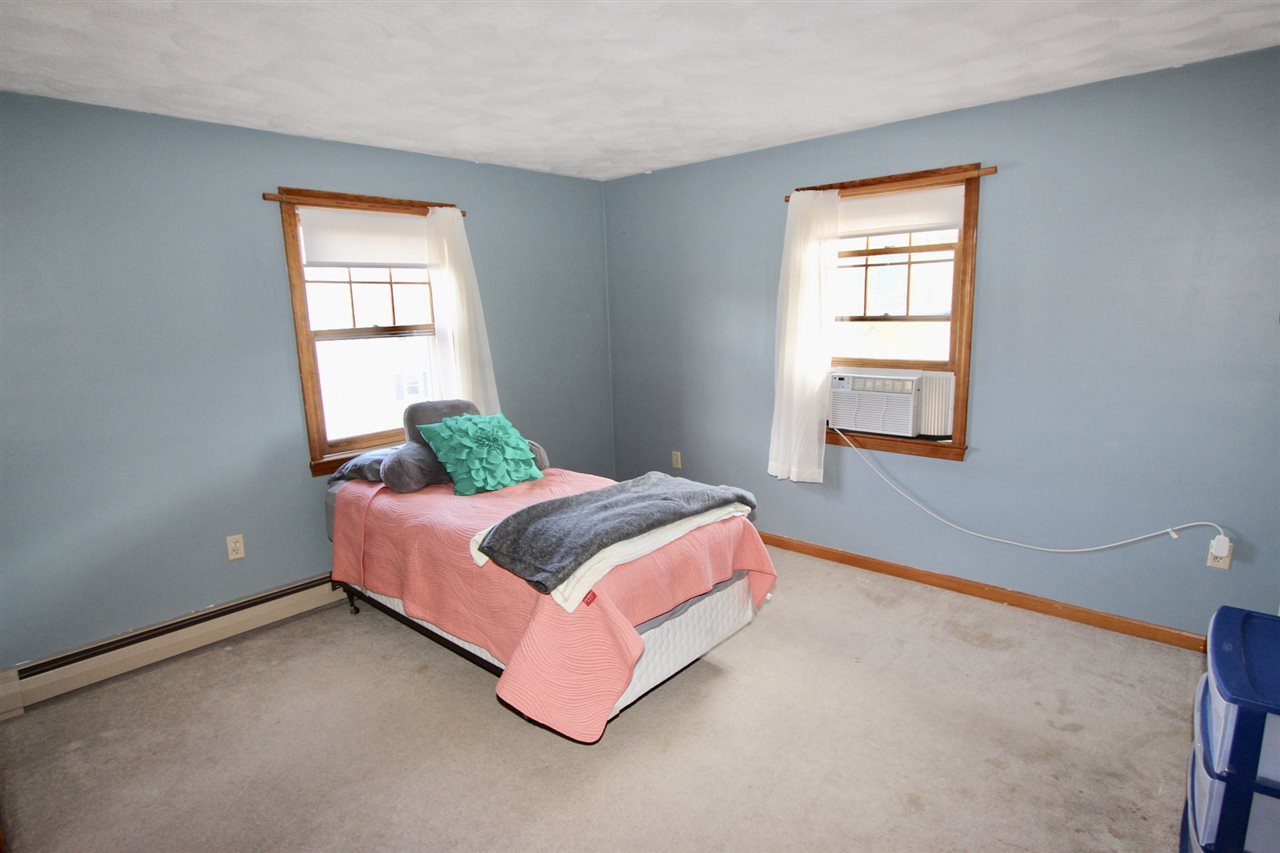 20 R Phillip Road Derry, NH 03038 - Photo 18 of 28