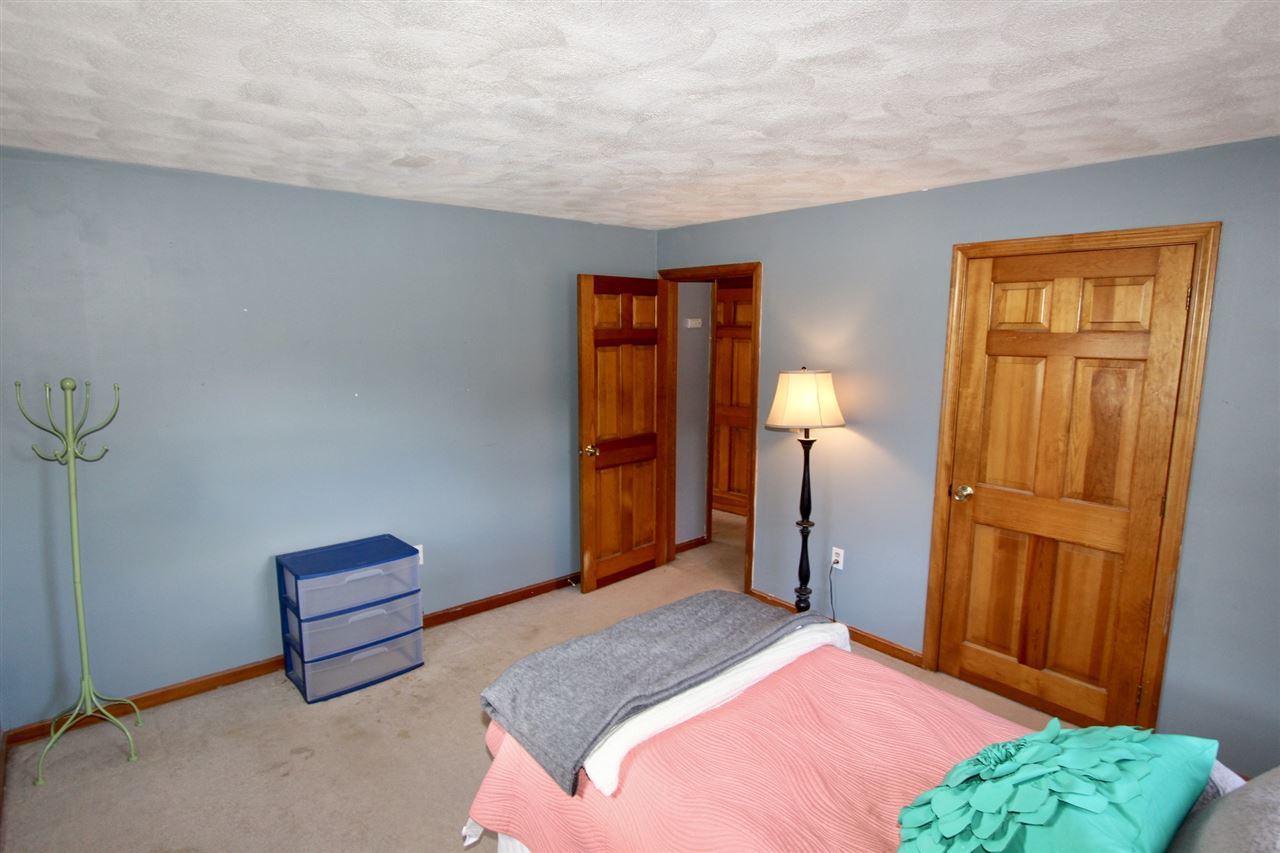 20 R Phillip Road Derry, NH 03038 - Photo 20 of 28