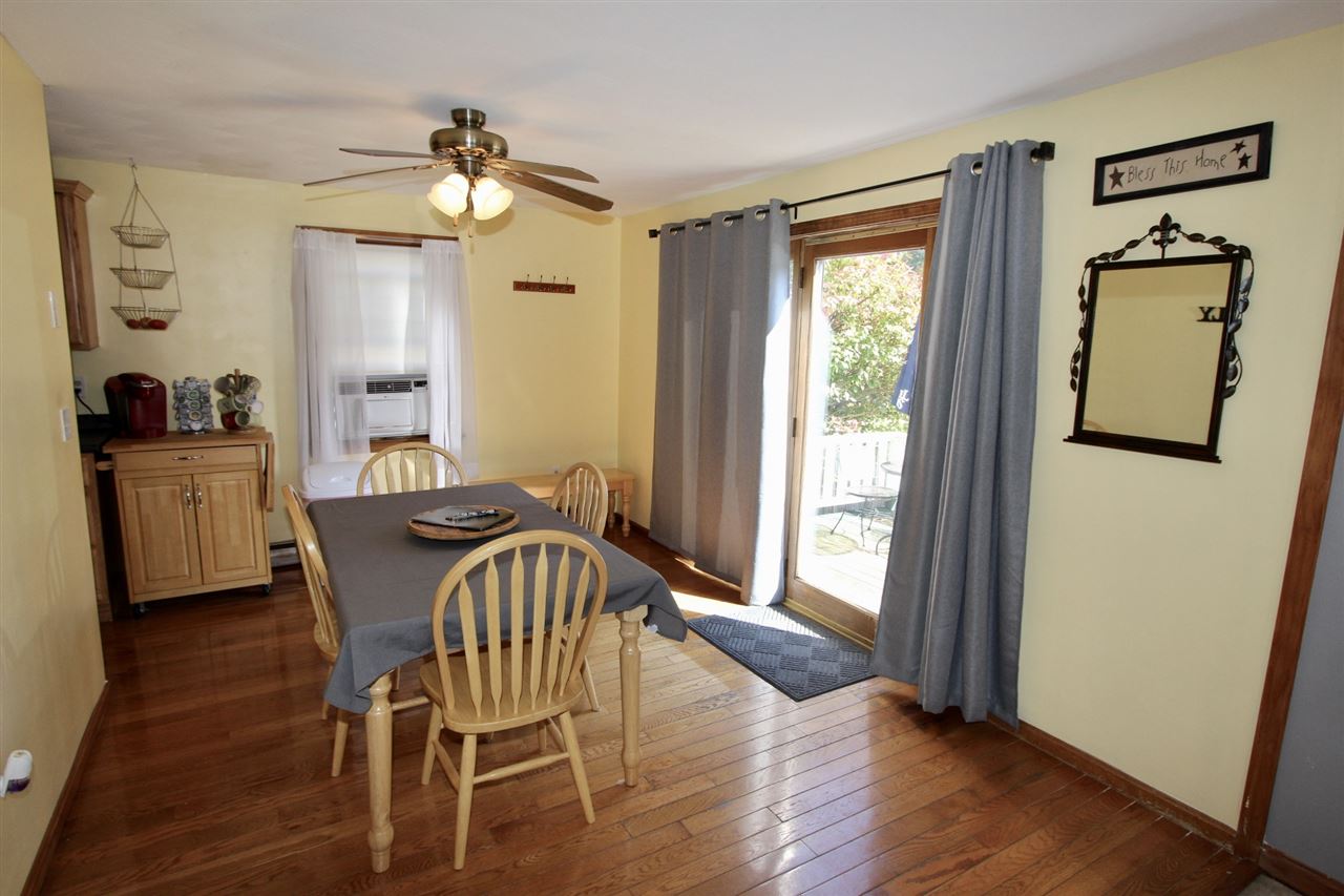 20 R Phillip Road Derry, NH 03038 - Photo 4 of 28