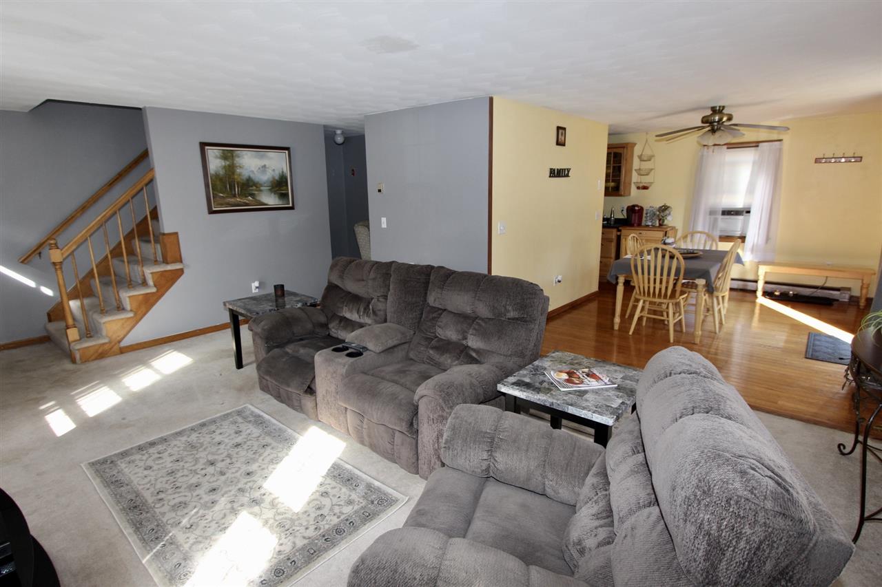 20 R Phillip Road Derry, NH 03038 - Photo 7 of 28