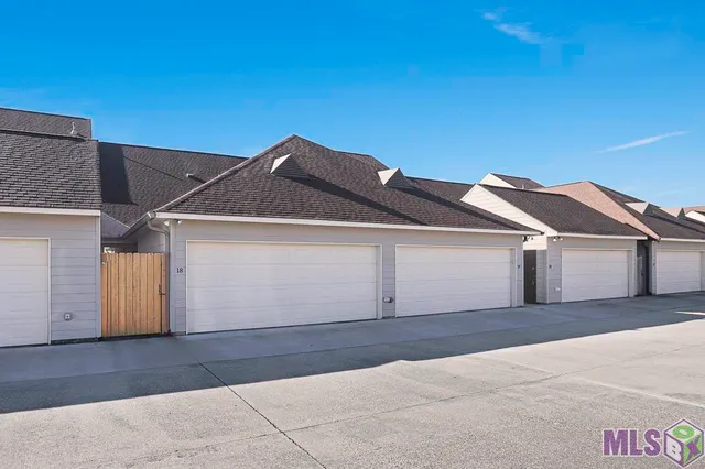 $240,000 | 14155 Highway 73, Unit 18, Prairieville, LA 70769