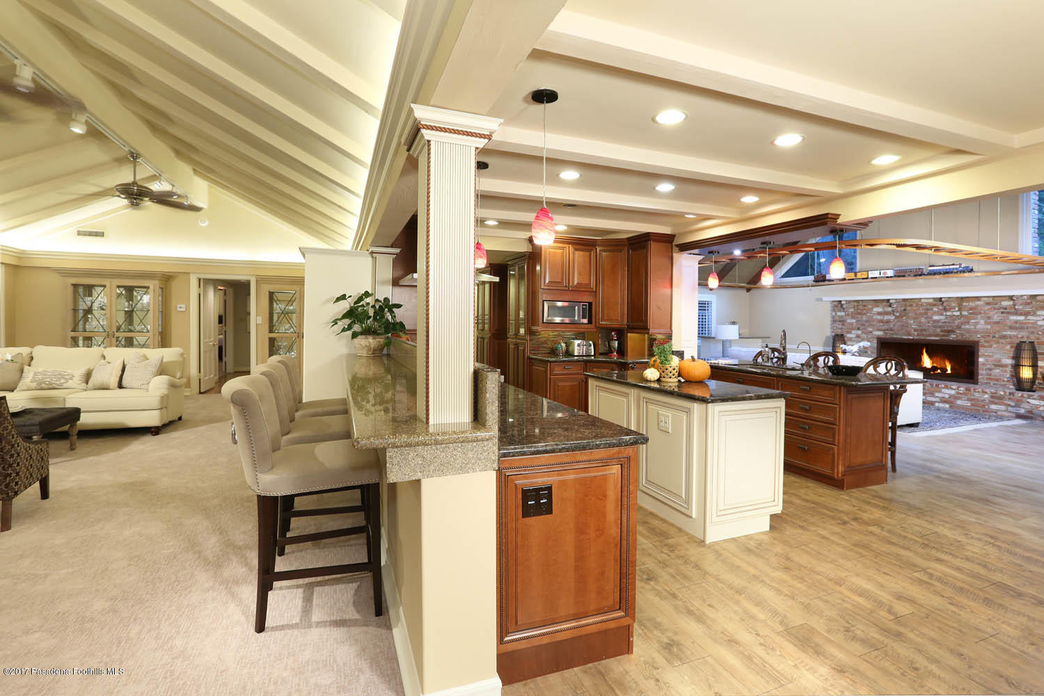 532 Whiting Woods Road Glendale, CA 91208 - Photo 15 of 47 MLS_a_IMG_7836