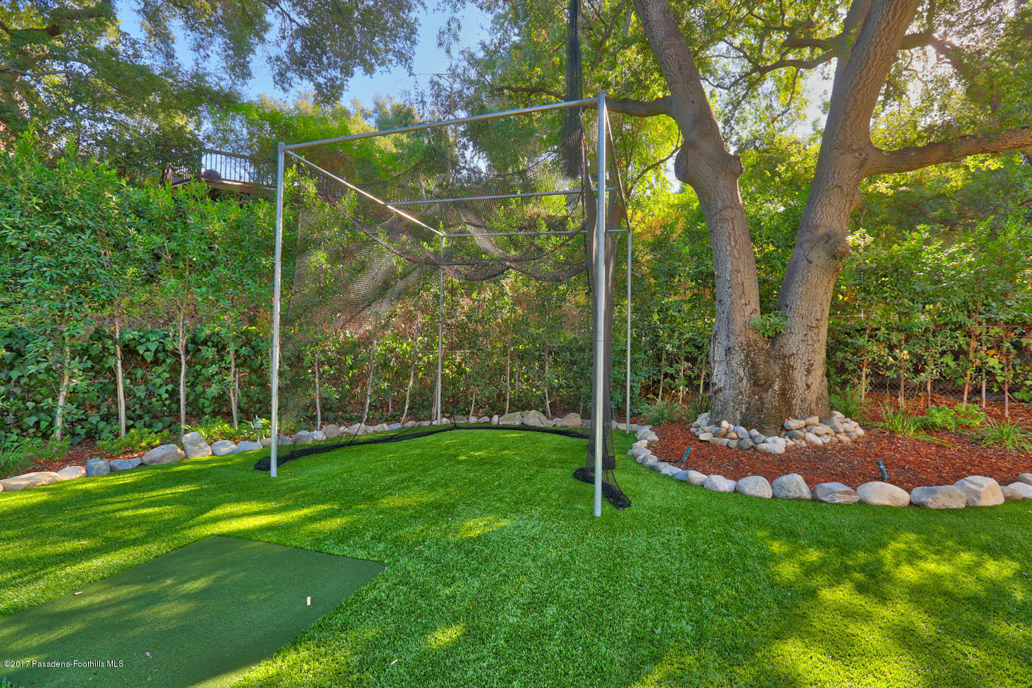 532 Whiting Woods Road Glendale, CA 91208 - Photo 32 of 47 MLS_a_IMG_7516_HDR