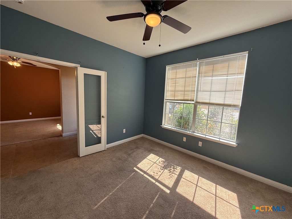 5607 Siltstone Loop Killeen, TX 76542 - Photo 25 of 48 a view of an empty room with a window