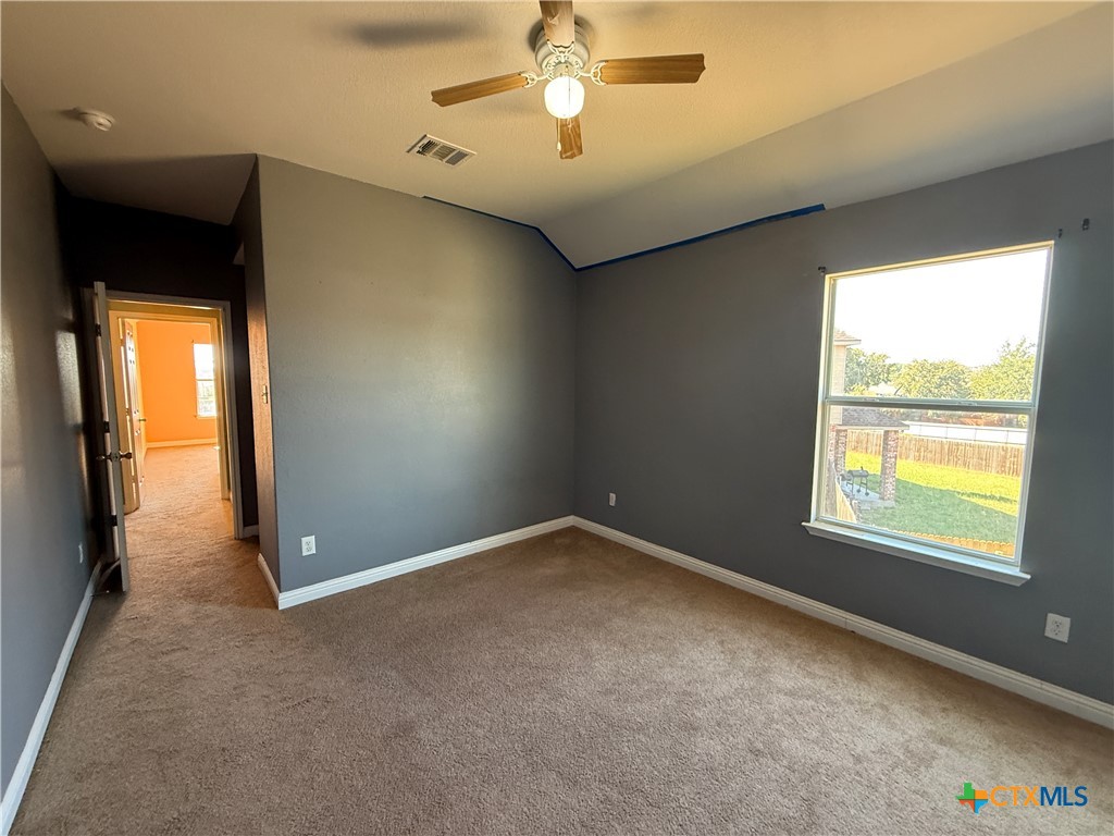 5607 Siltstone Loop Killeen, TX 76542 - Photo 35 of 48 a view of an empty room with a window