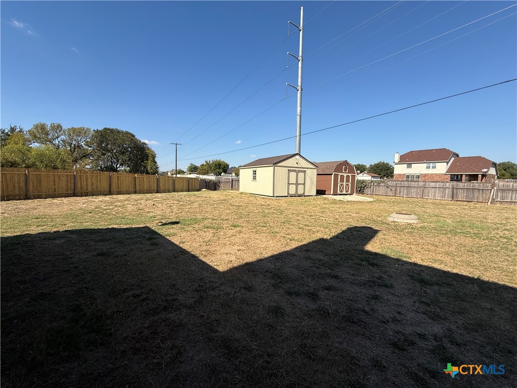 5607 Siltstone Loop Killeen, TX 76542 - Photo 48 of 48 a view of an ocean & house