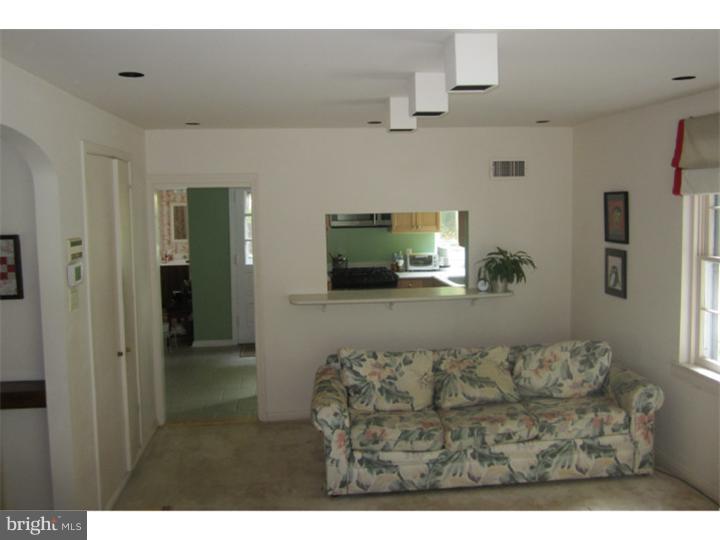 547 Howe Road Merion Station, PA 19066 - Photo 6 of 9