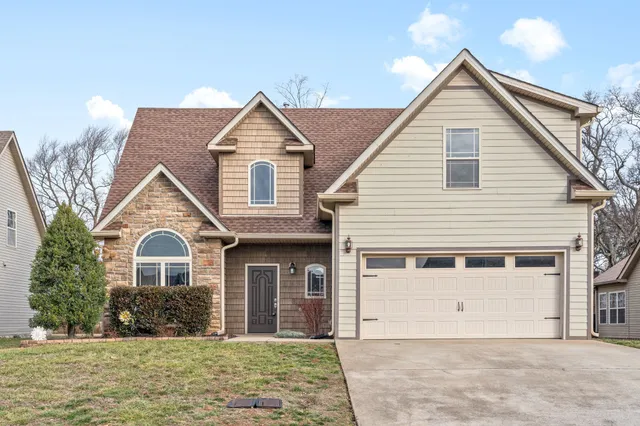 $2,300 | 1389 Judge Tyler Drive, Clarksville, TN 37043