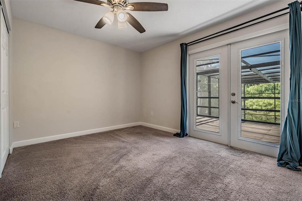 3304 Moran Road Tampa, FL 33618 - Photo 36 of 49