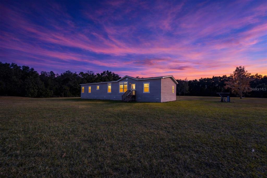 129 Perry Road Hawthorne, FL 32640 - Photo 1 of 59