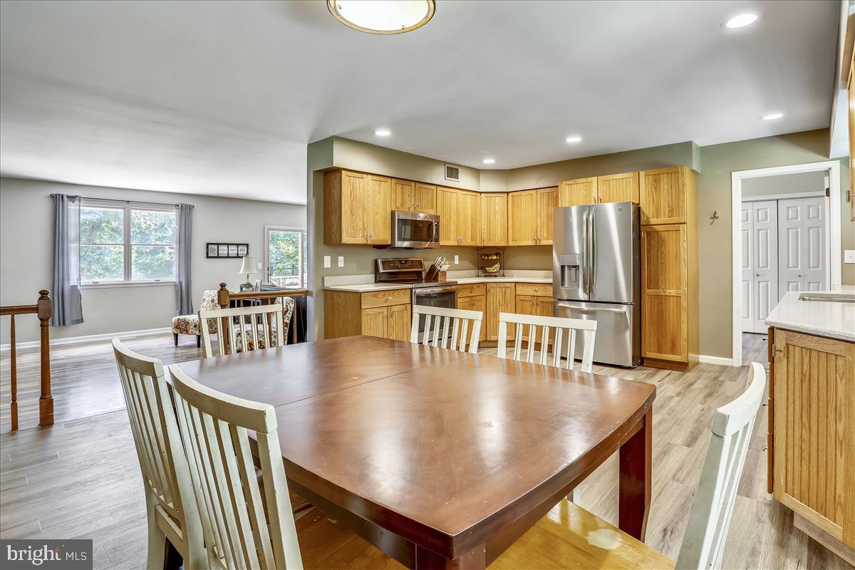 20315 West Hunter Road Bealsville, MD 20839 - Photo 14 of 73 OPEN Floor Main Level