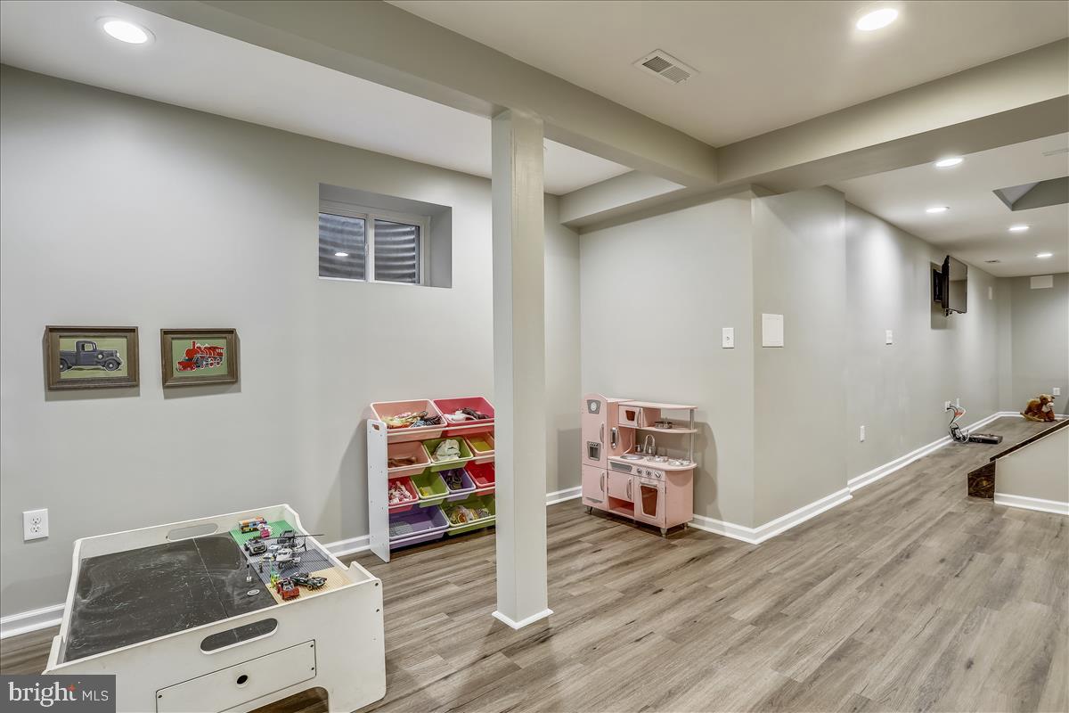 20315 West Hunter Road Bealsville, MD 20839 - Photo 44 of 73