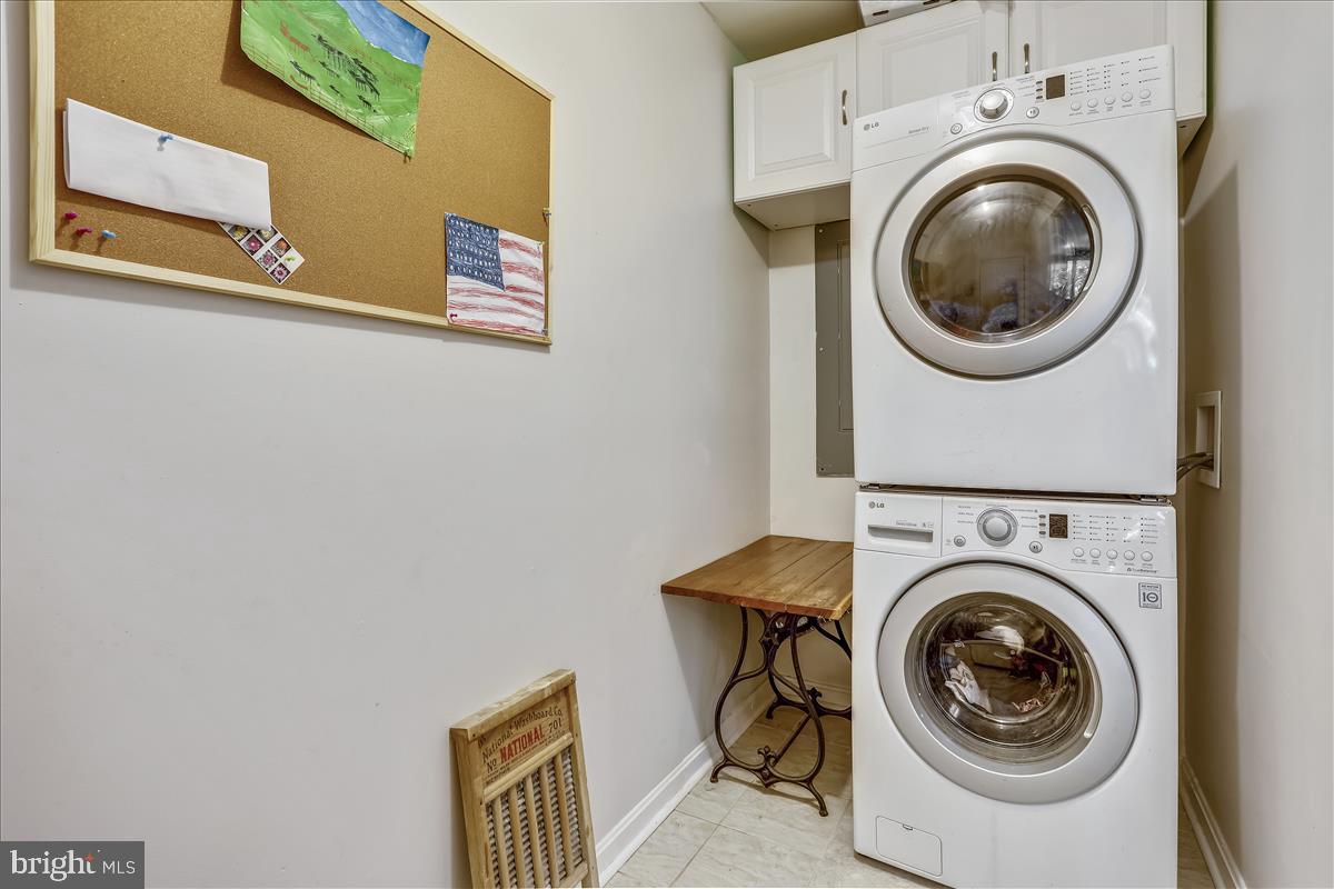 20315 West Hunter Road Bealsville, MD 20839 - Photo 49 of 73 MAIN Level totally Renovated Laundry/Mudroom!