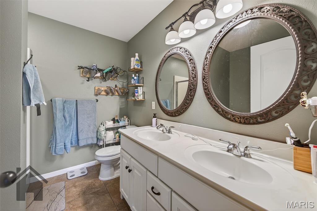 22953 Revelation Road Waynesville, MO 65583 - Photo 11 of 40