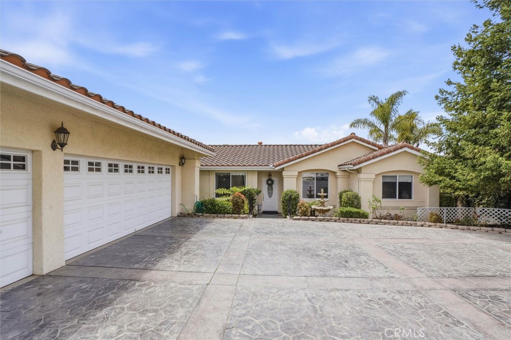 180 Cyclone Street Nipomo, CA 93444 - Photo 3 of 55