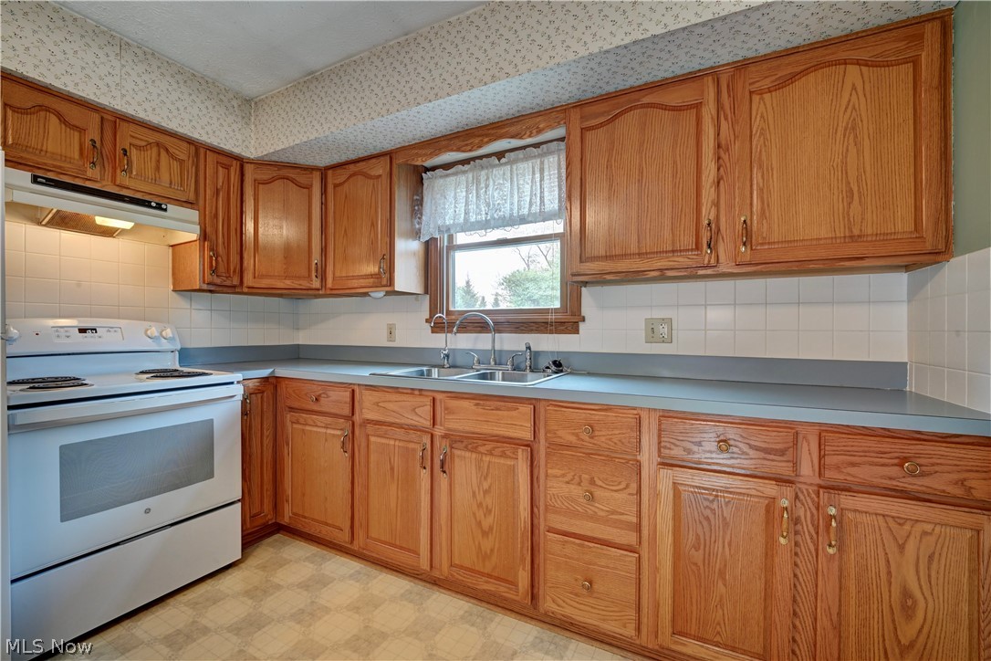 9316 Baer Road Marshallville, OH 44645 - Photo 22 of 49