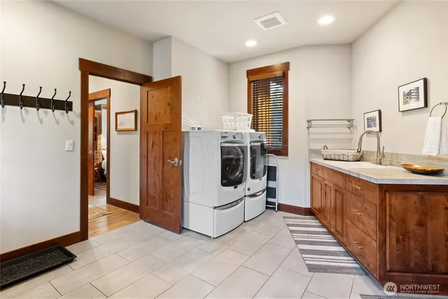 $1,799,000 | 170 Rinky Dink Lane, Cle Elum, WA 98922