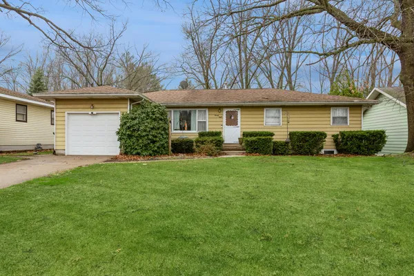 $449,000 | 28 Franklin, New Buffalo, MI 49117