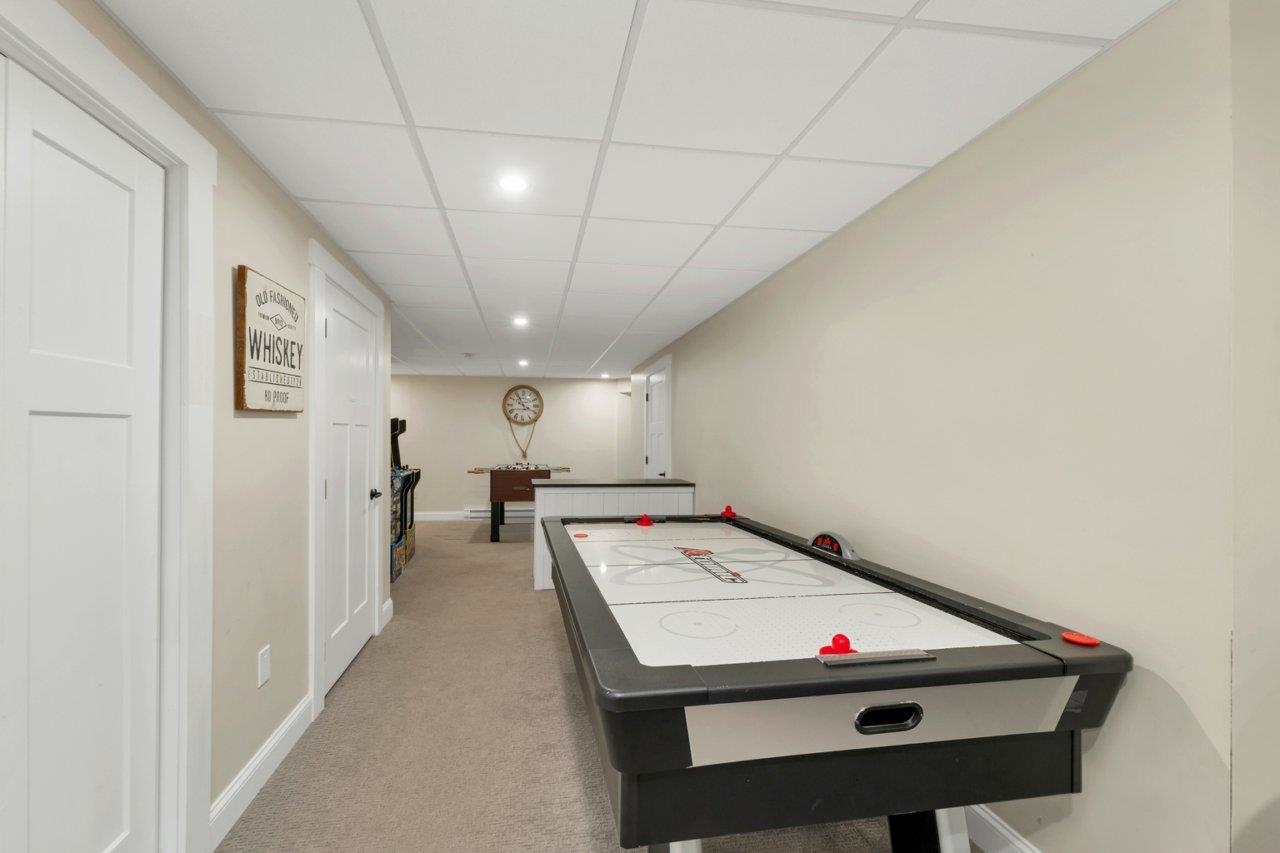 14 Hill Road, Unit D1 Tilton, NH 03276 - Photo 37 of 46
