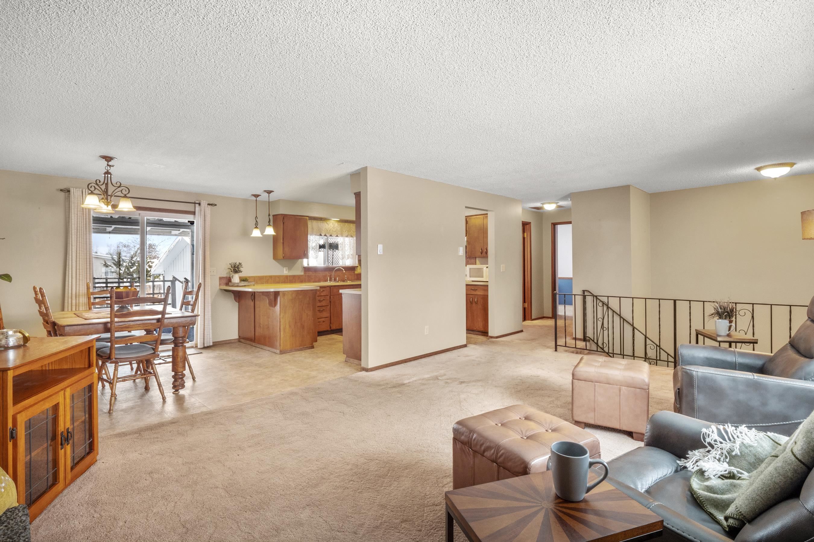 1304 South Progress Road Spokane Valley, WA 99037 - Photo 8 of 48
