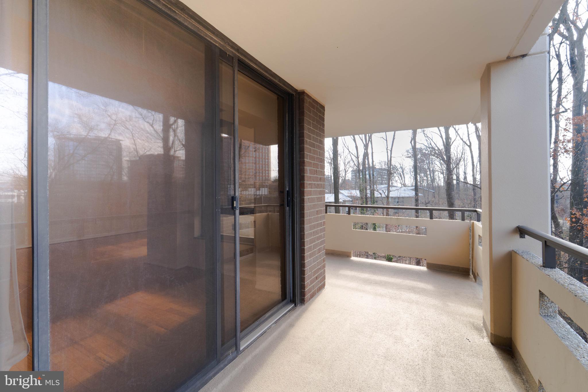 1808 Old Meadow Road, Unit 805 McLean, VA 22102 - Photo 27 of 58 a bathroom with a tub shower and sink