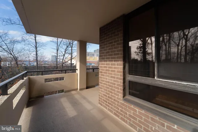 a view of a tall building