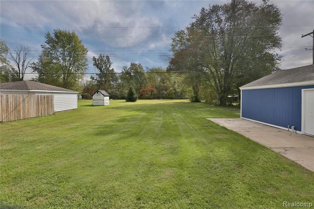 40611 Judd Road Belleville, MI 48111 - Photo 17 of 17