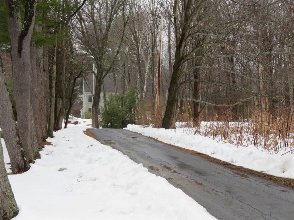 657 River Road Eliot, ME 03903 - Photo 5 of 31 Set well off the road