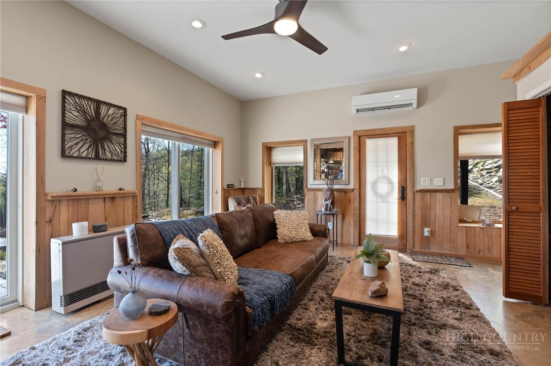 3086 Summit Road Purlear, NC 28665 - Photo 22 of 31