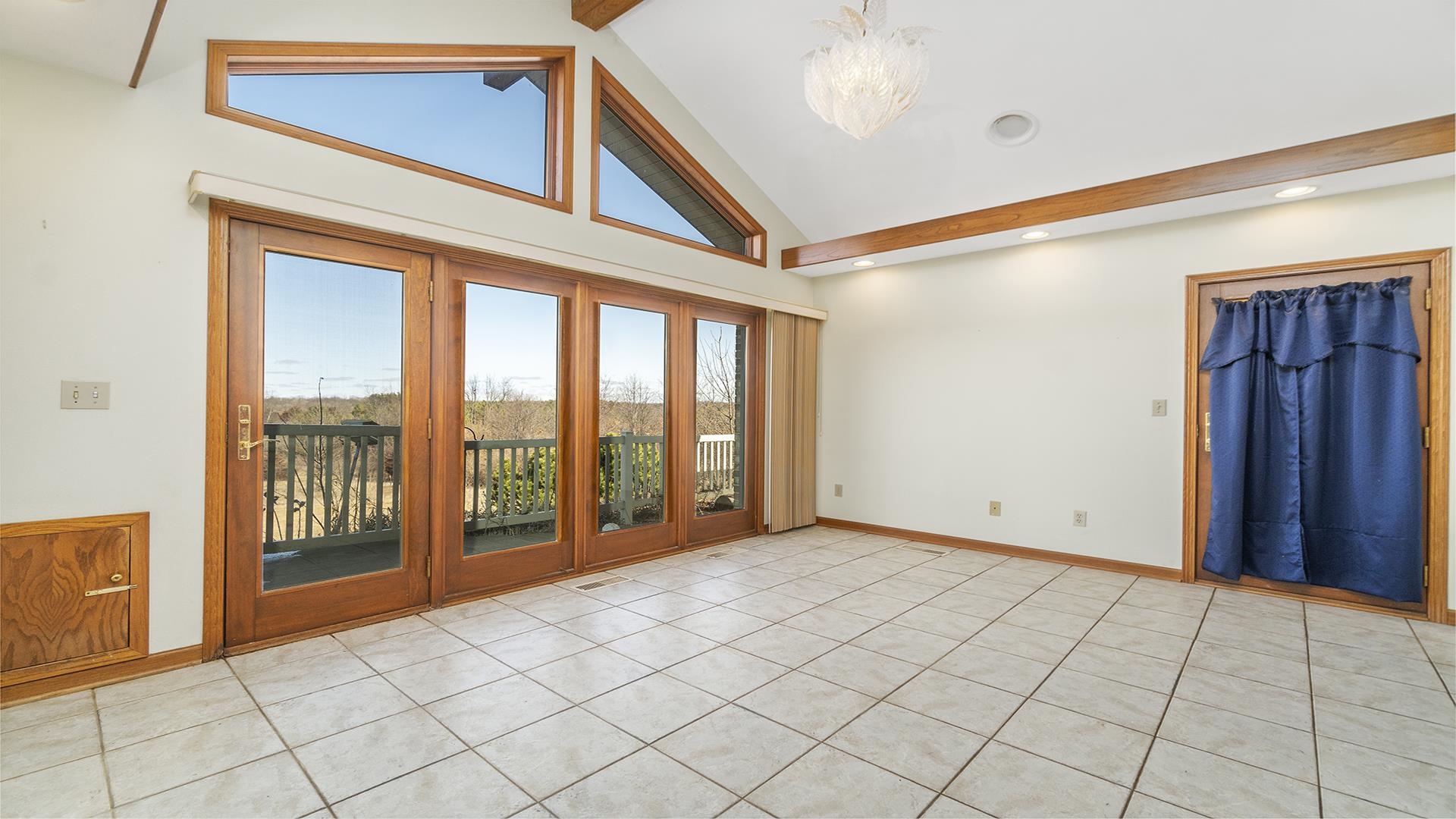 7674 West Pines Road Polo, IL 61064 - Photo 21 of 60 a view of an empty room and window