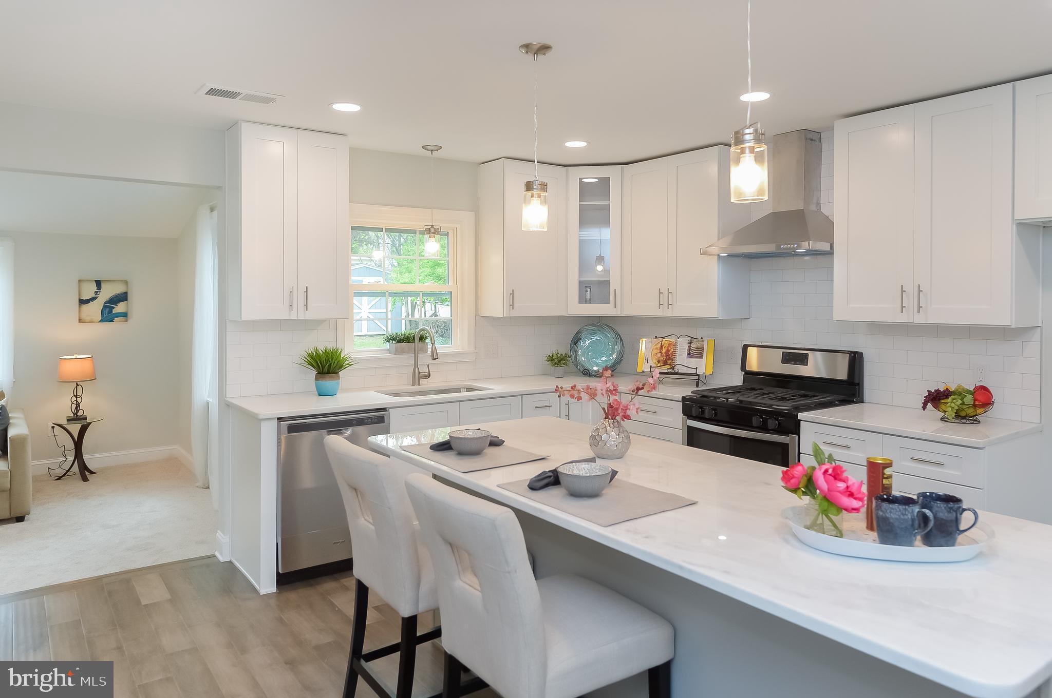 638 East Manoa Road Havertown, PA 19083 - Photo 11 of 37