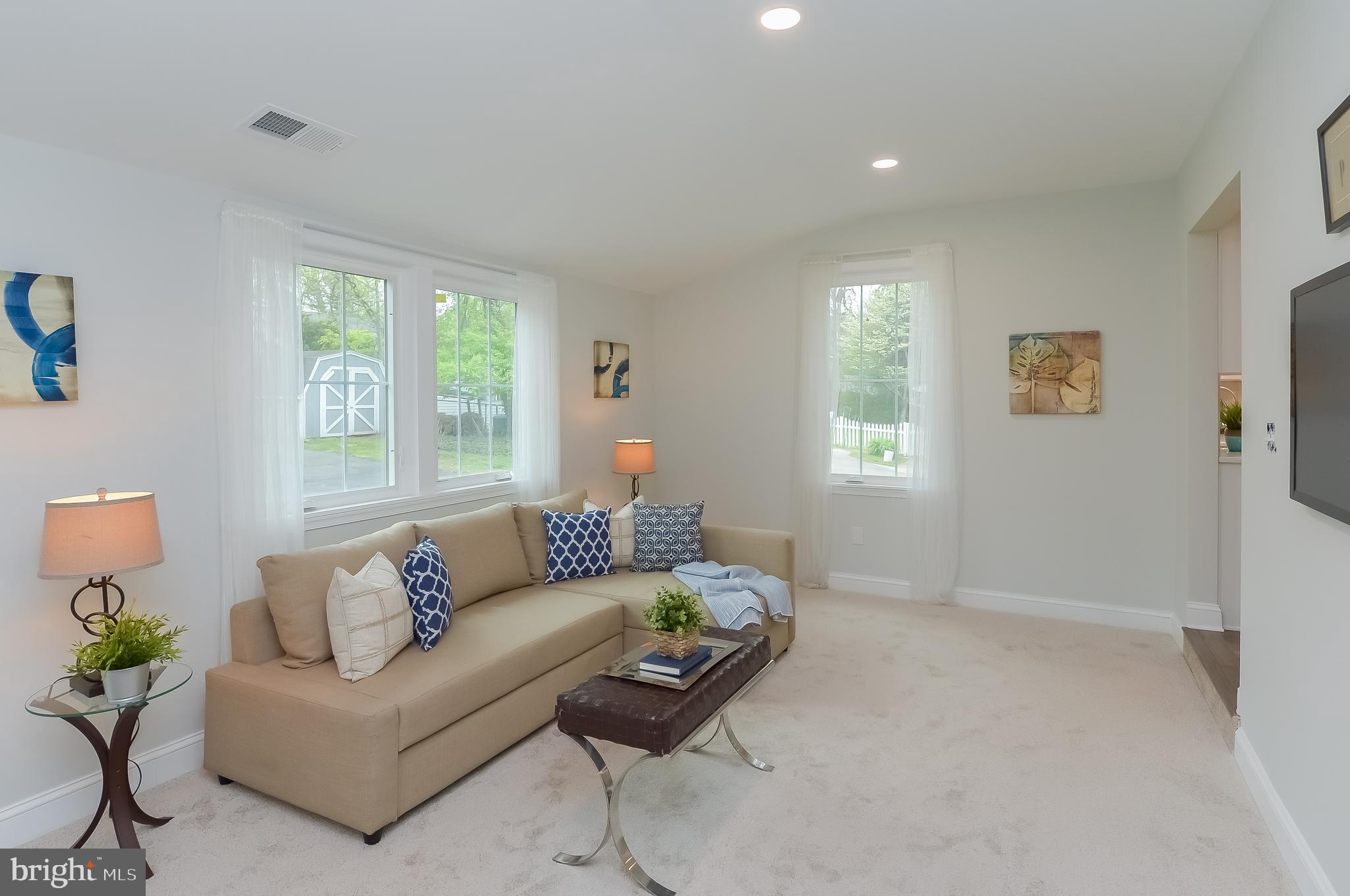 638 East Manoa Road Havertown, PA 19083 - Photo 12 of 37