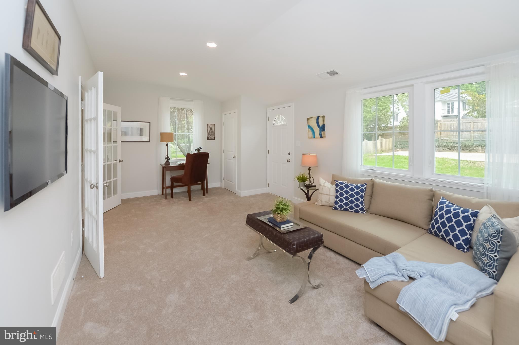 638 East Manoa Road Havertown, PA 19083 - Photo 14 of 37