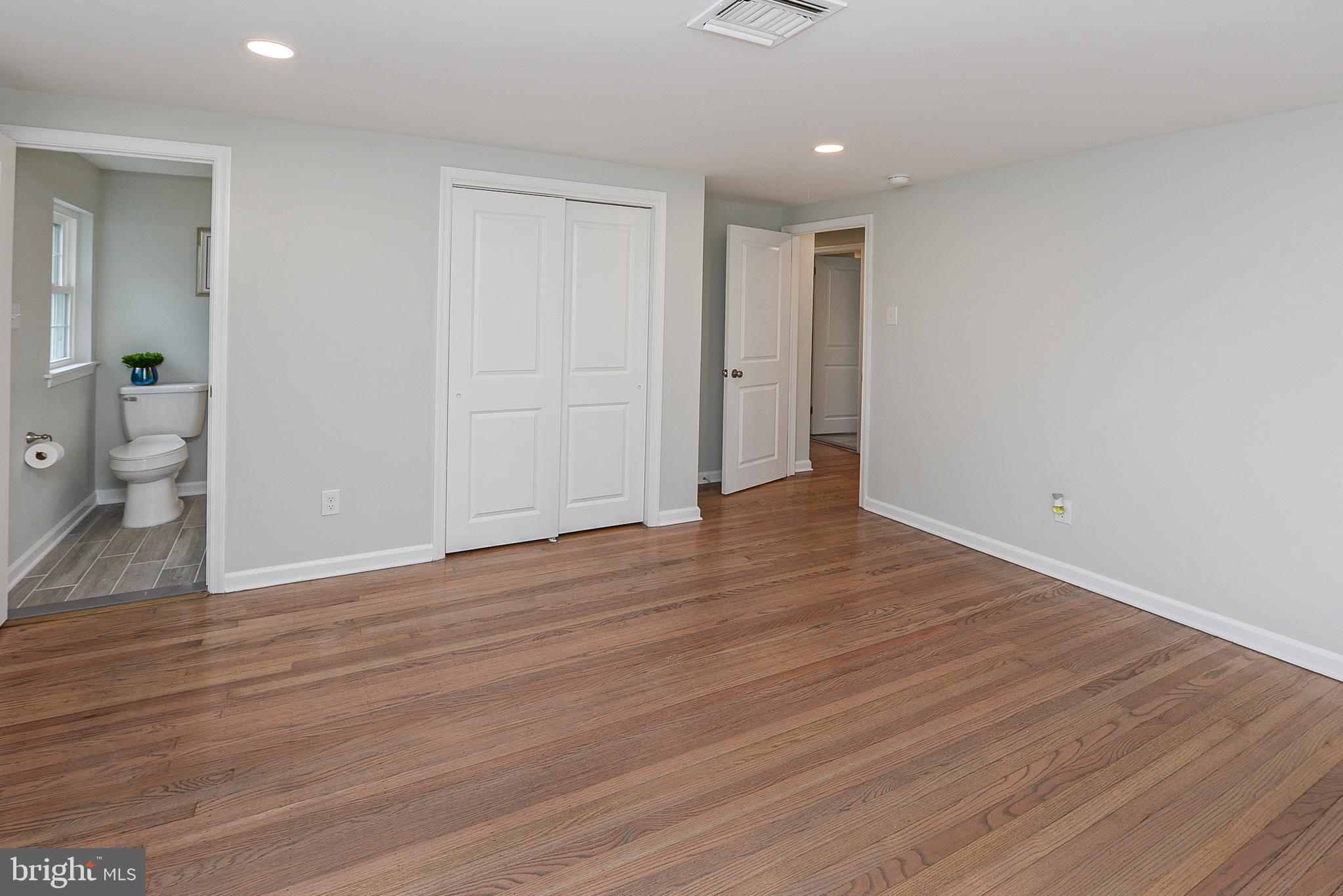 638 East Manoa Road Havertown, PA 19083 - Photo 20 of 37