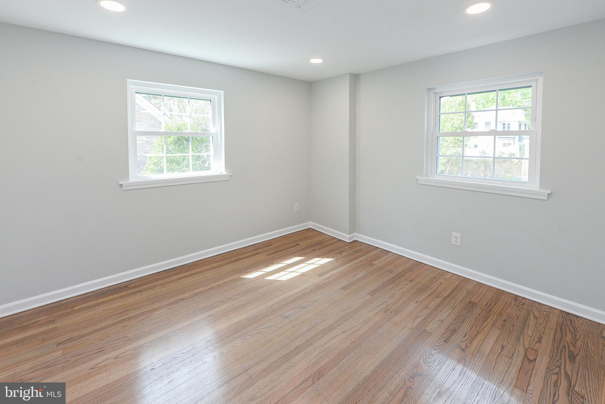 638 East Manoa Road Havertown, PA 19083 - Photo 25 of 37