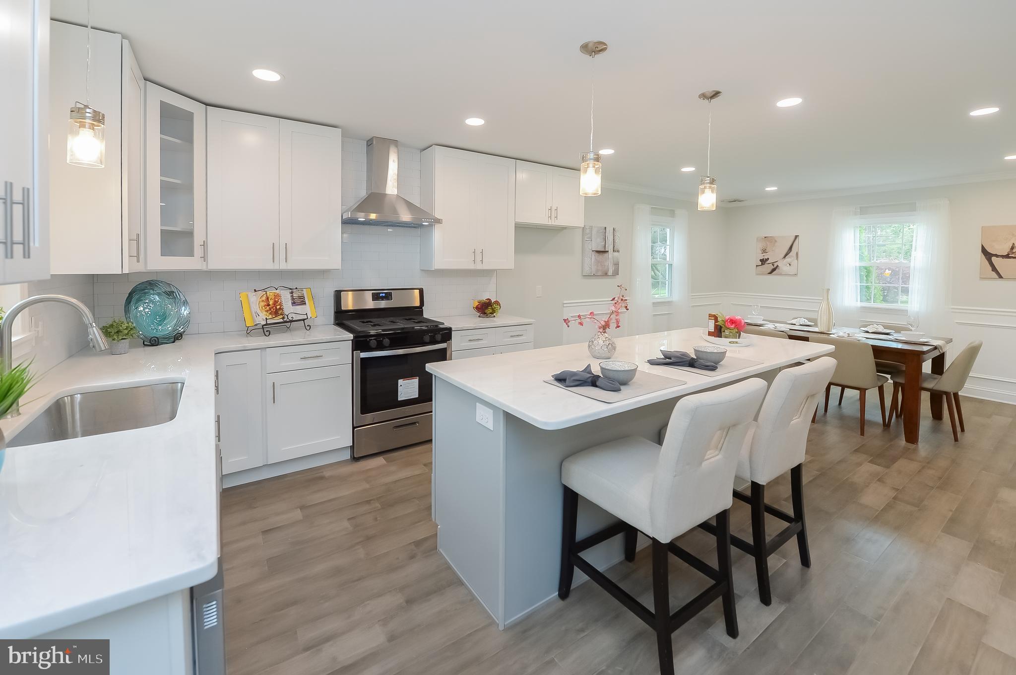 638 East Manoa Road Havertown, PA 19083 - Photo 4 of 37
