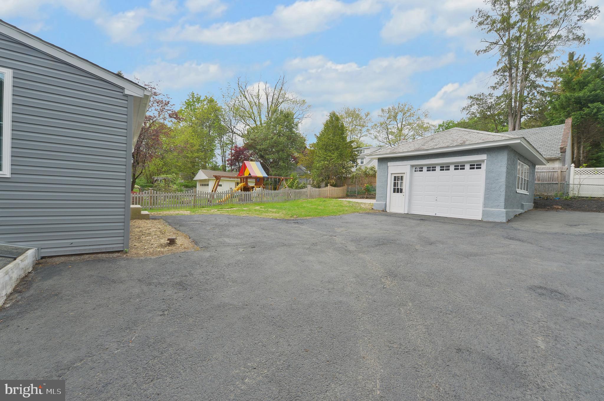 638 East Manoa Road Havertown, PA 19083 - Photo 36 of 37