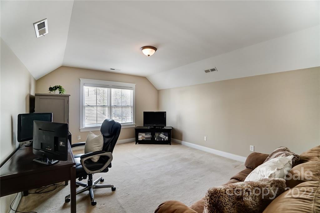 4025 Birkshire Heights Fort Mill, SC 29708 - Photo 44 of 46