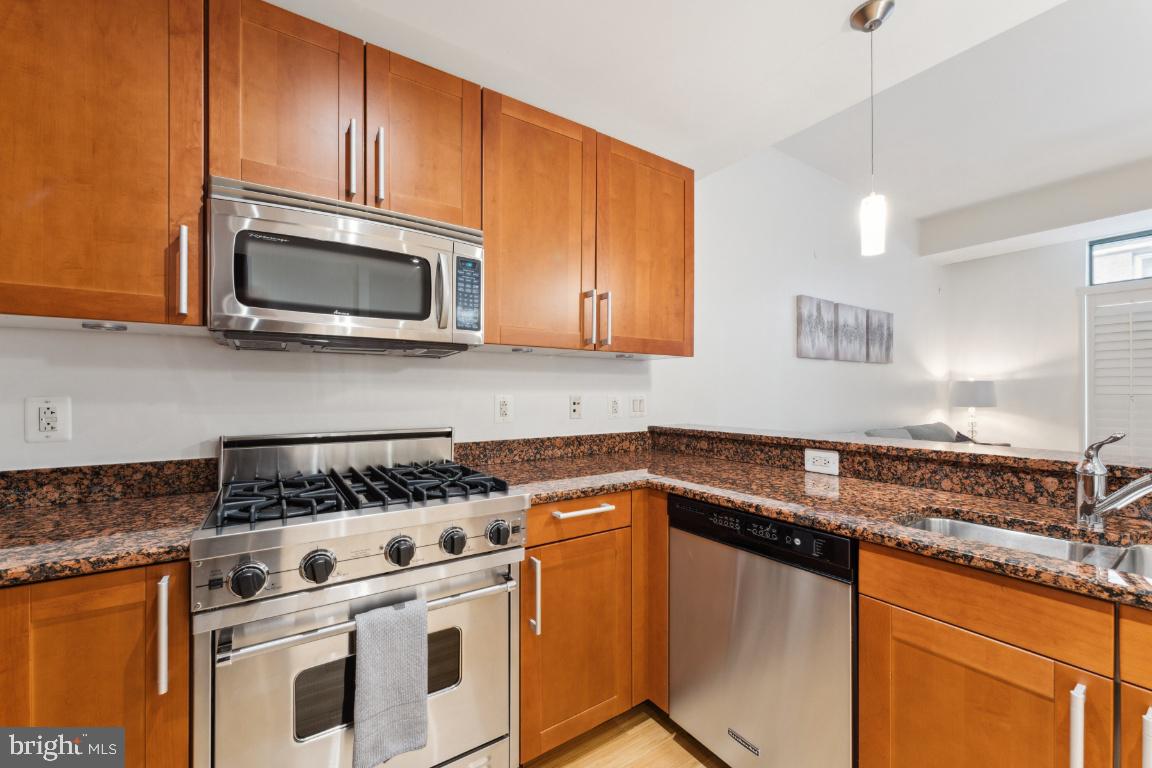 2425 L Street Northwest, Unit 233 Washington, DC 20037 - Photo 10 of 37 Gallery Image 10