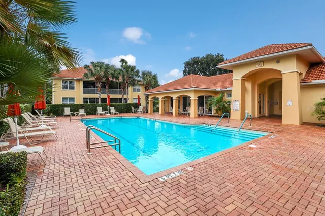 $299,900 | 7179 Boca Grove Place, Unit 202, Lakewood Ranch, FL 34202