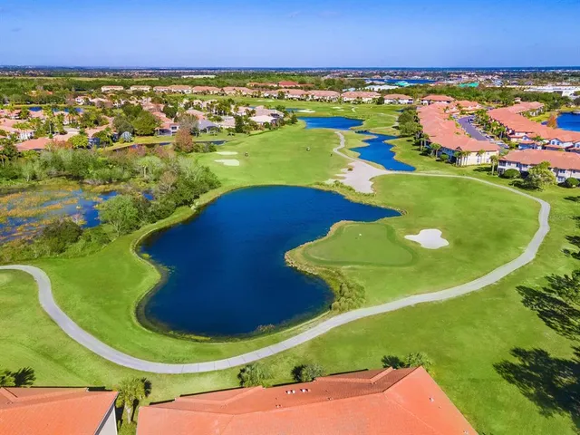 $299,900 | 7179 Boca Grove Place, Unit 202, Lakewood Ranch, FL 34202