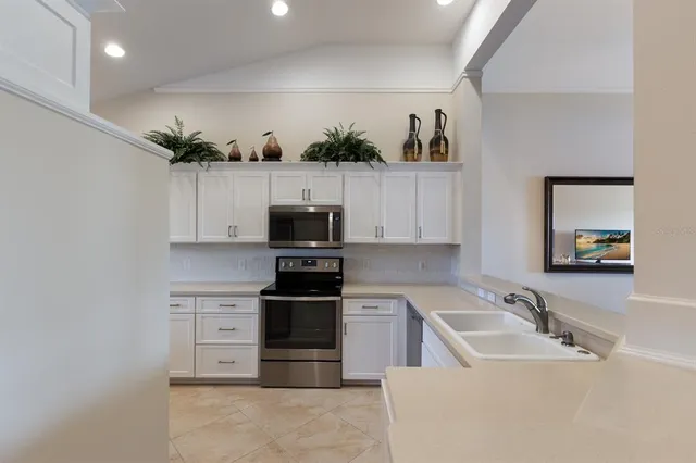 $299,900 | 7179 Boca Grove Place, Unit 202, Lakewood Ranch, FL 34202