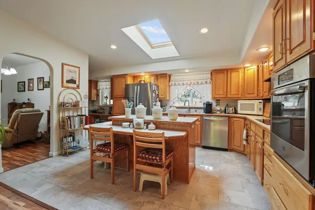 $449,900 | 40927 North Division Road, Deer Park, WA 99006