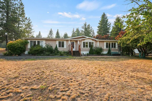 $449,900 | 40927 North Division Road, Deer Park, WA 99006