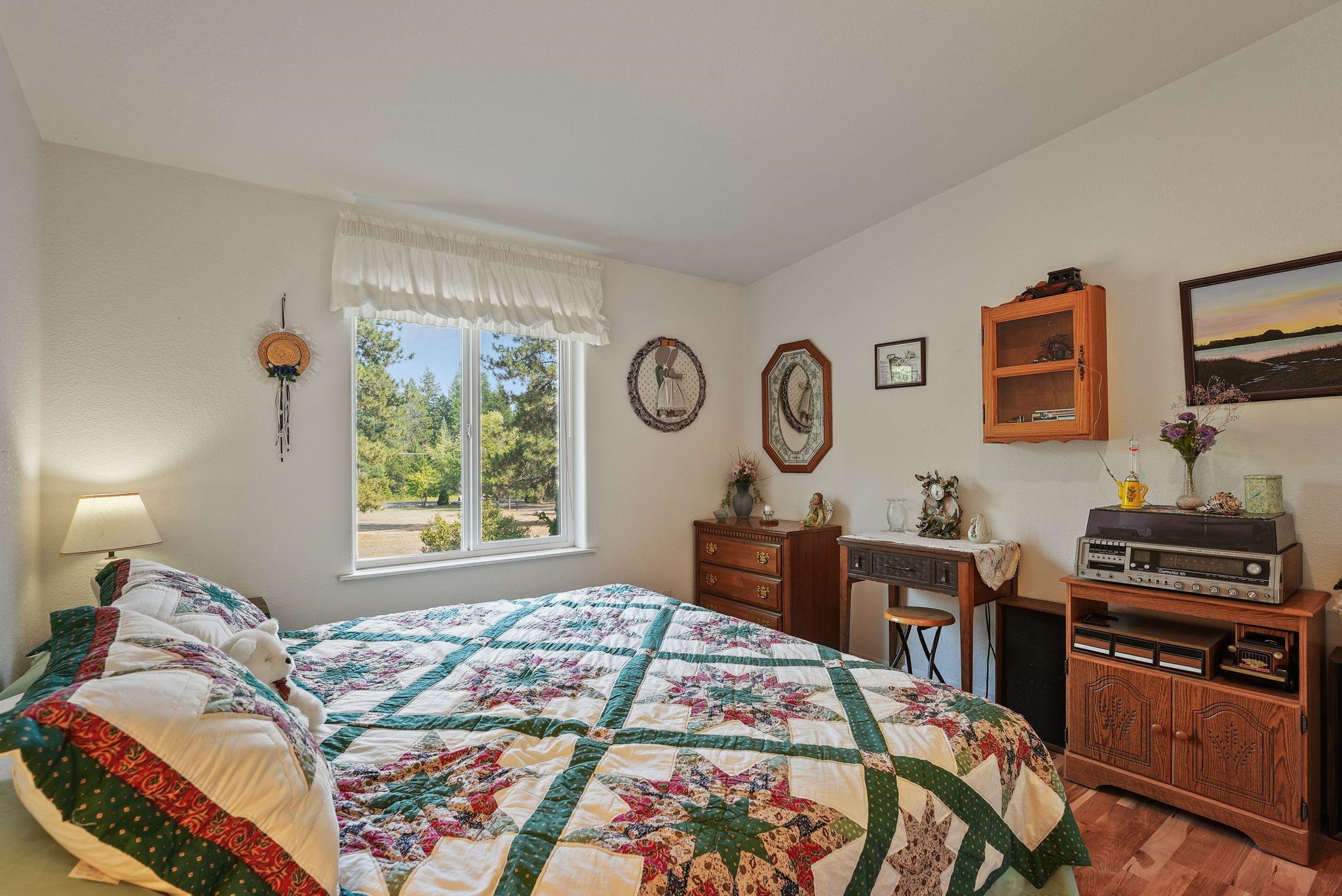 40927 North Division Road Deer Park, WA 99006 - Photo 26 of 42