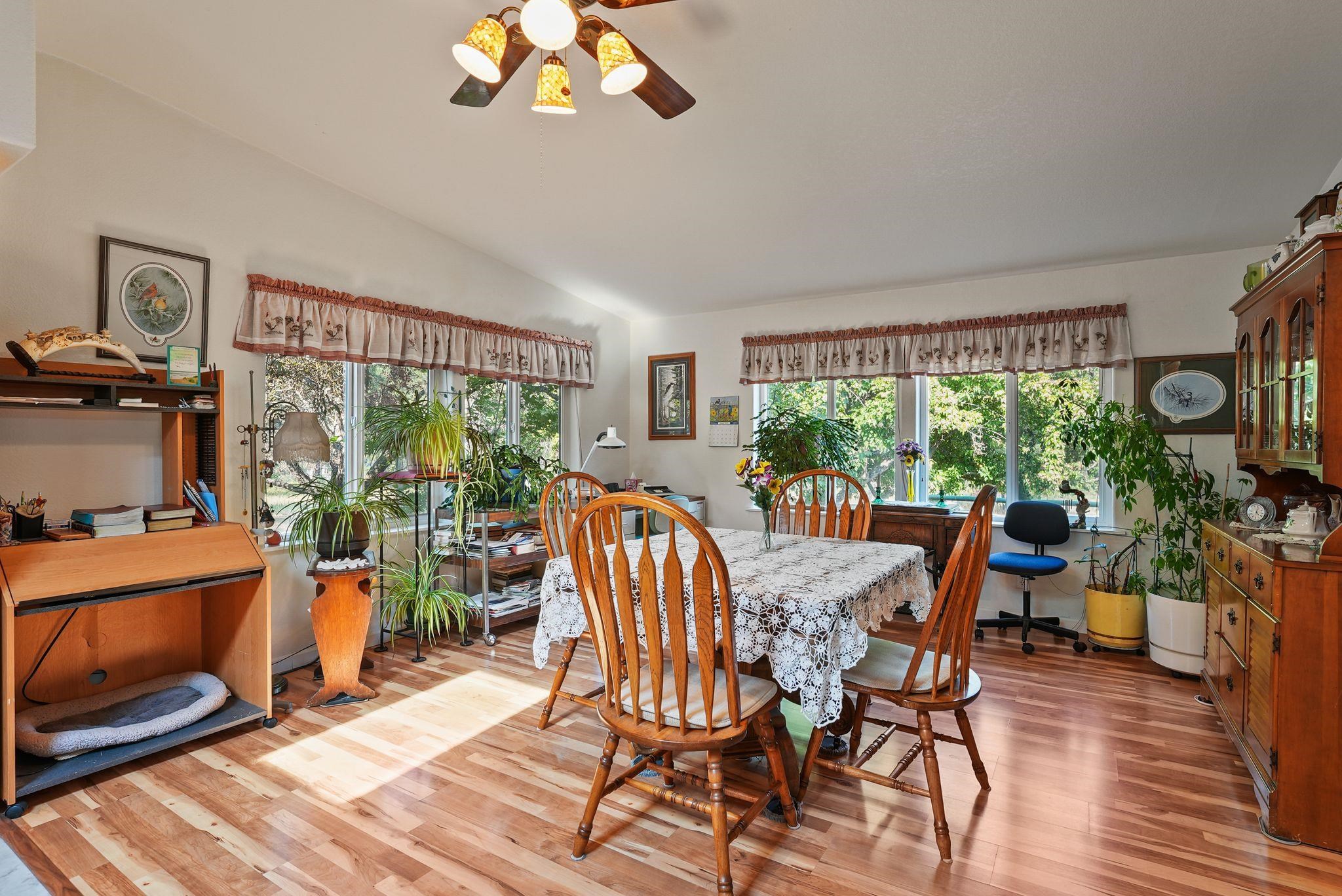 40927 North Division Road Deer Park, WA 99006 - Photo 9 of 42