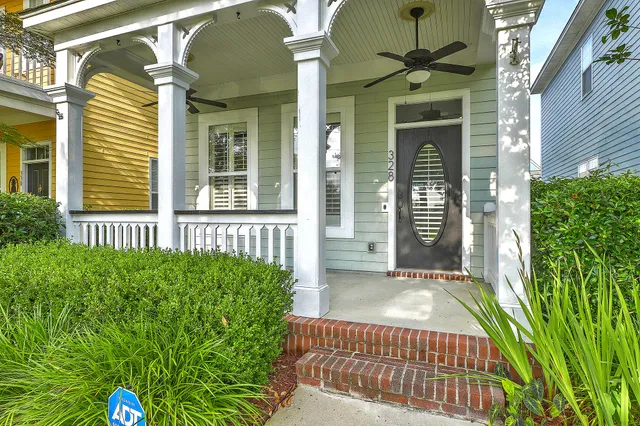 $2,175 | 328 Barberry Street, Summerville, SC 29483