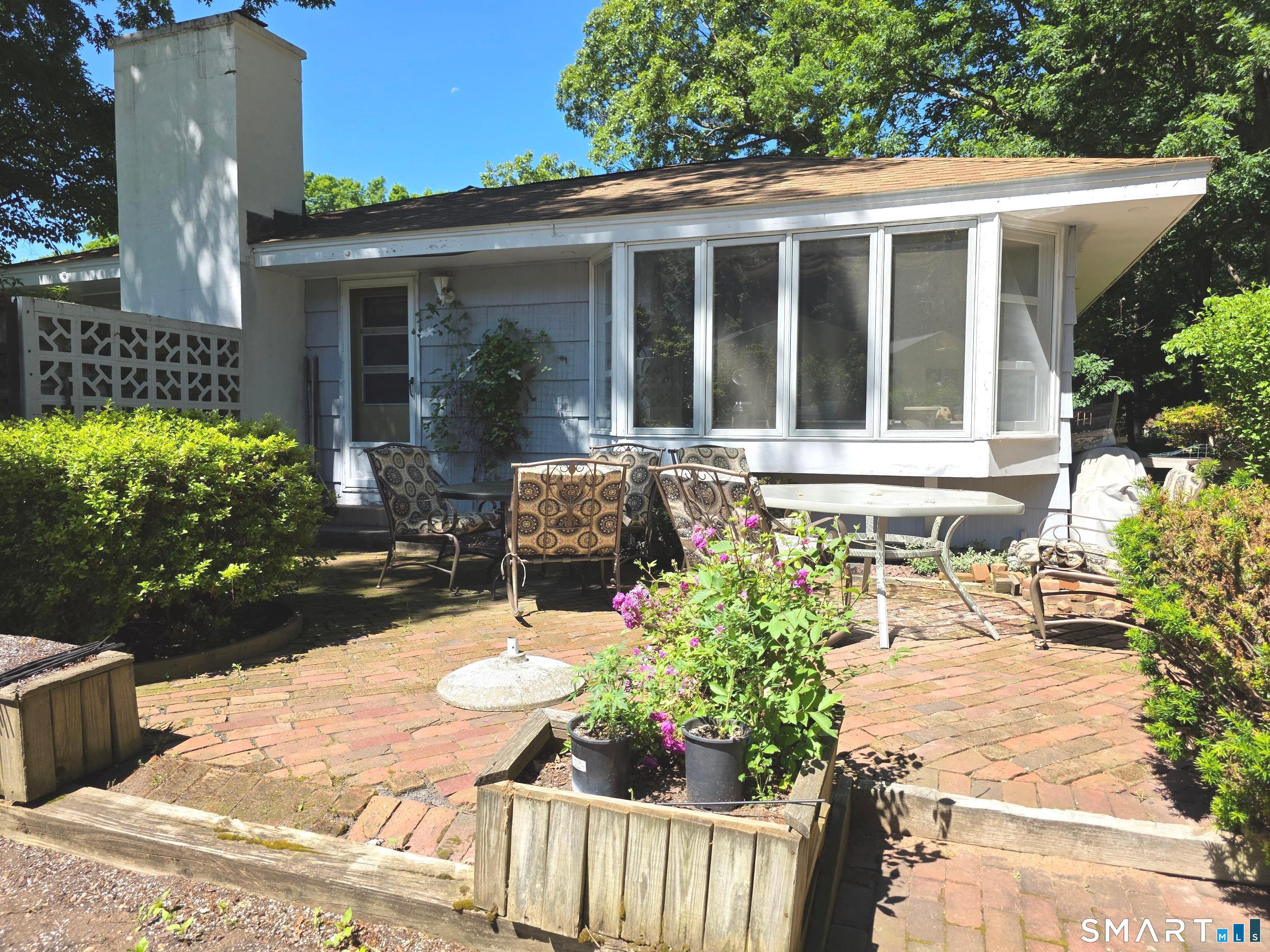 54 Hemlock Ridge Cheshire, CT 06410 - Photo 14 of 34