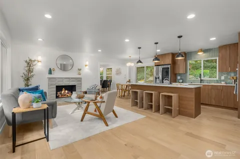 $1,424,995 | 107 219th Place Southeast, Bothell, WA 98021