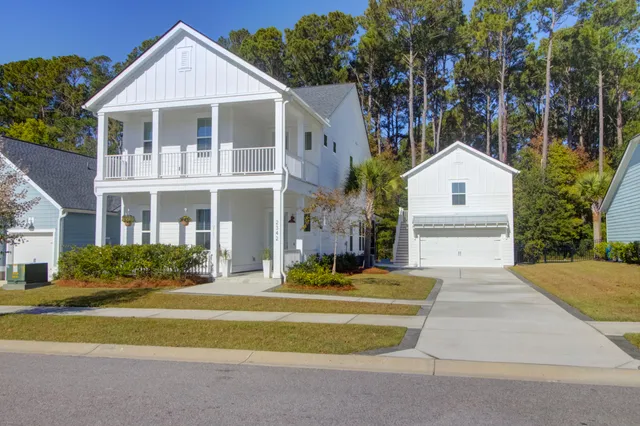 $924,900 | 2342 Lenwick Hall Lane, Johns Island, SC 29455